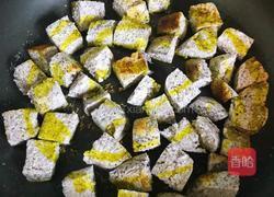 鸡蛋煎馒头块-好吃到没朋友的做法图解4