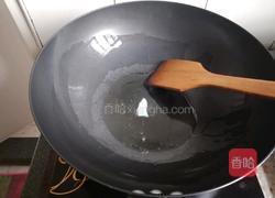 猪油炒长油方包菜的做法图解3