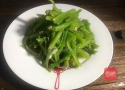 花生拌菠菜梗的做法图解18