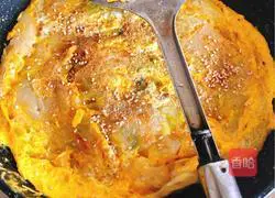 Illustration of how to make hand-caught scallion pancakes 5