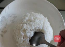 超简易蛋炒饭的做法图解1