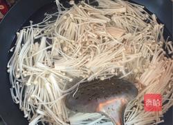 凉拌金针菇粉丝的做法图解2