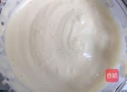 柔软又有弹力的蜂蜜小蛋糕的做法图解3