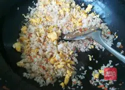 Egg Fried Rice Recipe Illustration 6