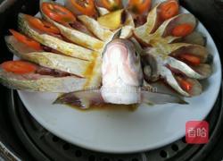孔雀开屏鱼的做法图解5