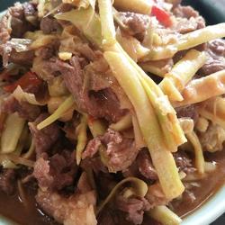 春笋炒牛肉的做法[图]