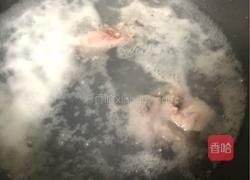 瑶柱冬瓜排骨汤的做法图解3