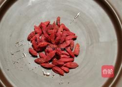 雪梨银耳金橘子糖水的做法图解5