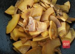 五花肉烧笋的做法图解7