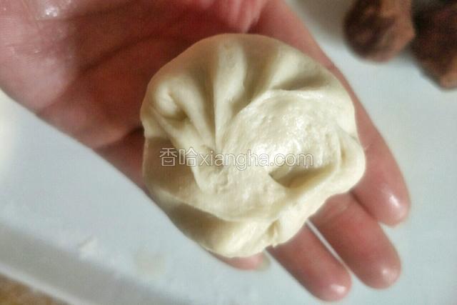 包包子的手法收口