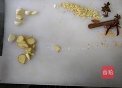 香辣凤爪的做法图解1