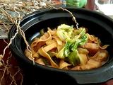 五花肉白菜干豆腐煲的做法[图]