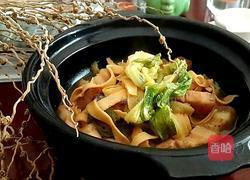 五花肉白菜干豆腐煲的做法图解7