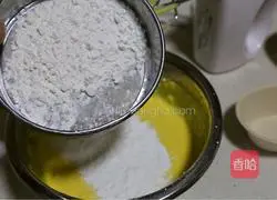 Illustration of how to make yogurt cheesecake 9