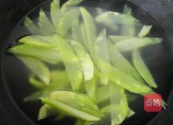 小炒莴苣的做法图解2