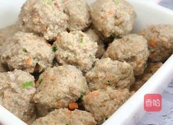 营养菜蔬搭配牛肉丸的做法图解1