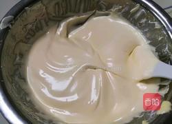 戚风蛋糕的做法图解7