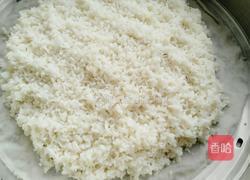 雪菜香菇团子的做法图解4