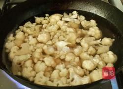 蒜香芝士烤菜花的做法图解2