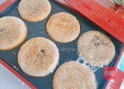 芝麻豆沙糯米饼的做法图解12