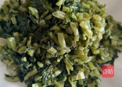 雪里红黄豆炒肉末#春季时令菜菜谱#的做法图解4