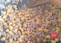 雪里红黄豆炒肉末#春季时令菜菜谱#的做法图解7