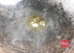 红椒香椿鸡蛋饼的做法图解6