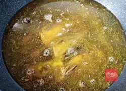 Yellow croaker soup recipe illustration 5