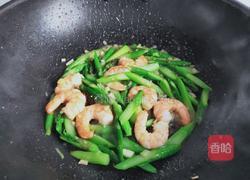 芦笋炒虾仁的做法图解9