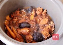 超简单家常版~香菇黄焖鸡的做法图解14