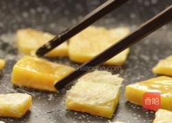 12-18个月辅食：蛋黄南瓜片的做法图解14