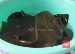 黑豆花生海带水瓜鸡汤的做法图解2