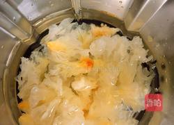 红枣桂圆银耳羹(养颜汤)的做法图解2