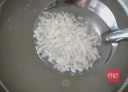 海鲜菠菜粥的做法图解2