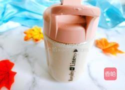 香蕉奶昔的做法图解7