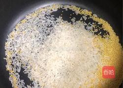 提干小米粥的做法图解1