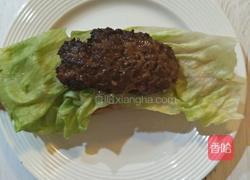 牛肉饼草莓三明治的做法图解7