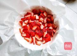 水果创意菜+草莓炒酸奶的做法图解6