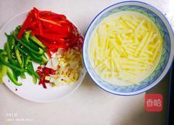 酸辣土豆丝的做法图解1