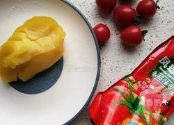 圣女果炒年糕的做法图解1