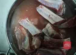 金牌蒜香骨的做法图解1