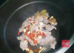 人参排骨汤的做法图解3