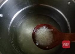 牛奶苹果燕麦粥的做法图解3