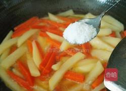 胡萝卜炒土豆的做法图解9