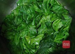 菠菜鸡蛋饼的做法图解1