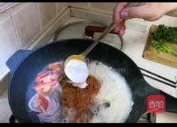 泰式冬阴功汤的做法图解5