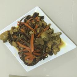 茶树菇焖鸡肉的做法[图]