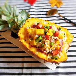 五彩菠萝饭的做法[图]