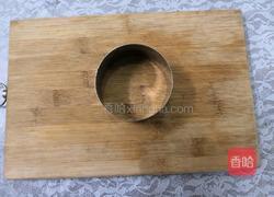 香蕉肉松饭团的做法图解5