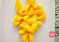 黄桃草莓披萨的做法图解5